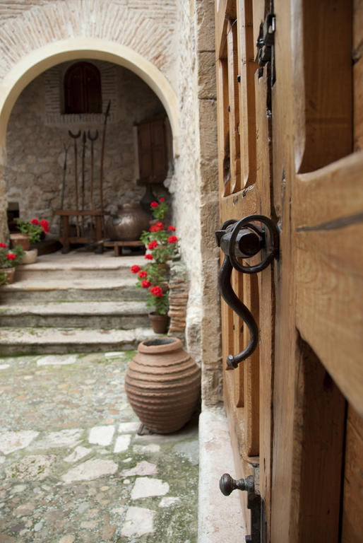 Posada De San Millan Sepúlveda Екстериор снимка
